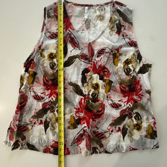 Blue Sky Floral Tank Top XL - Picture 4 of 5